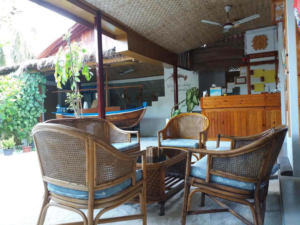 Alvi Star Inn Thulhaadhoo Exterior foto